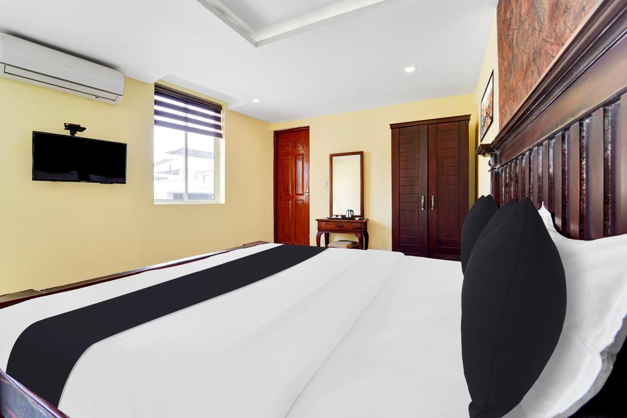 Super Townhouse Ernakulam North Hotel Kochi Kültér fotó