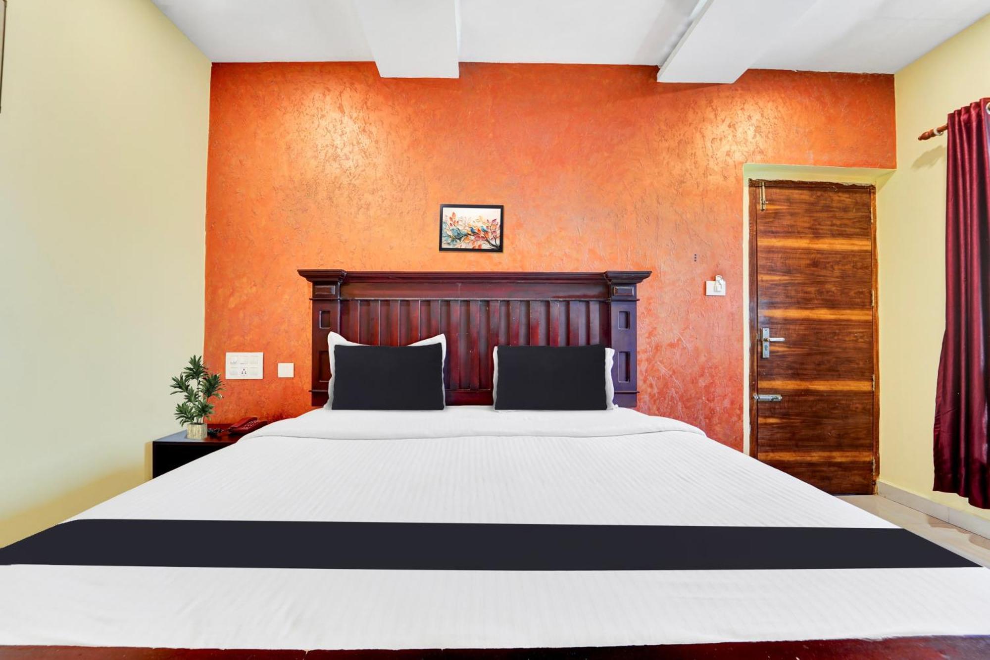 Super Townhouse Ernakulam North Hotel Kochi Kültér fotó