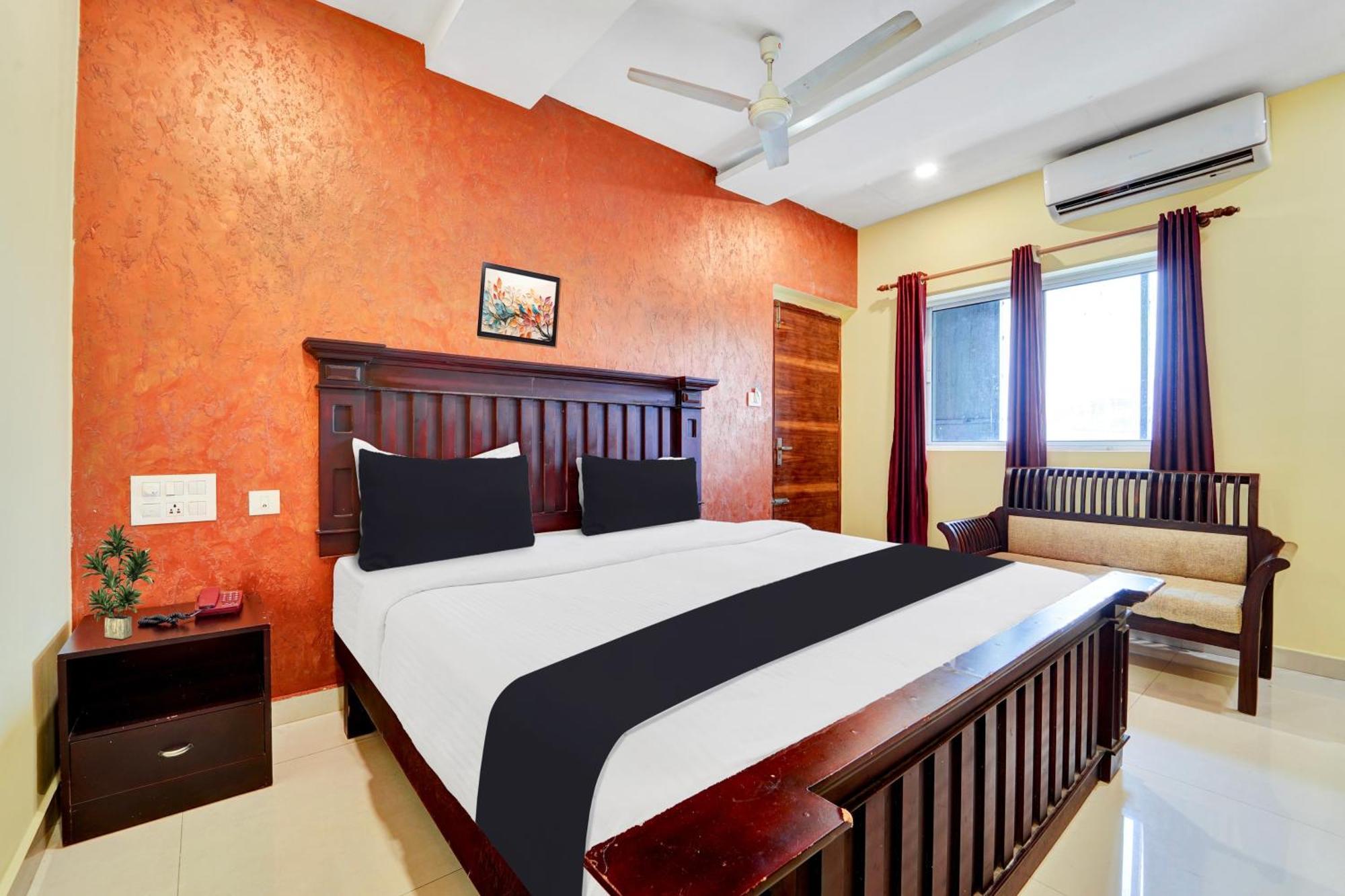 Super Townhouse Ernakulam North Hotel Kochi Kültér fotó